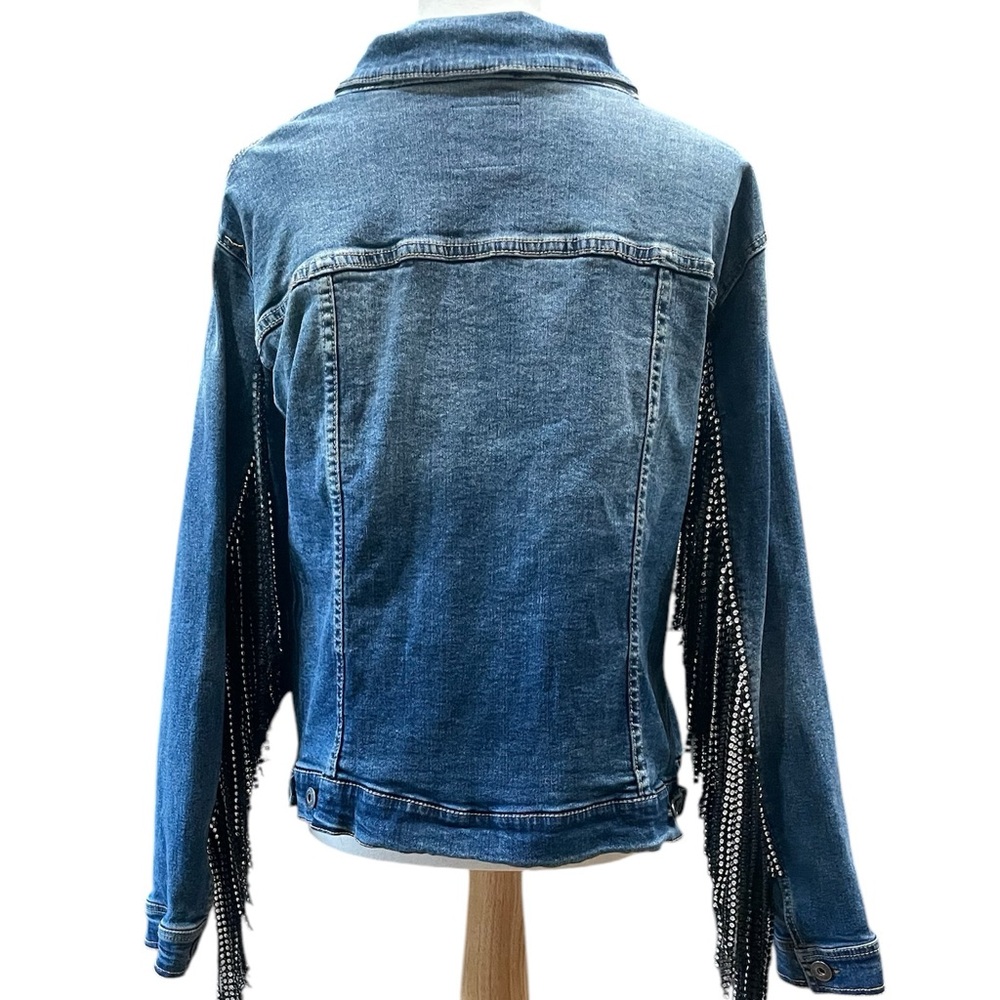Torrid Denim Western Trucker Jacket with Rhinestone and Black Metallic Fringe 4 - Picture 13 of 14